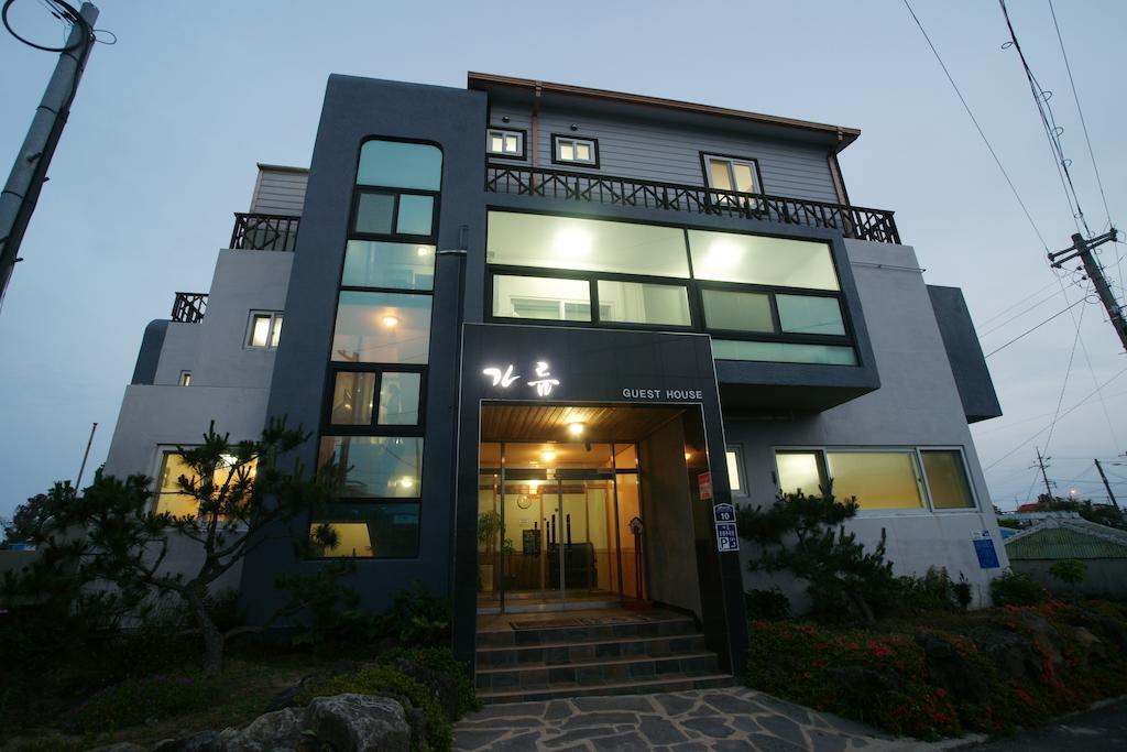 Galeum Guesthouse Seogwipo Esterno foto